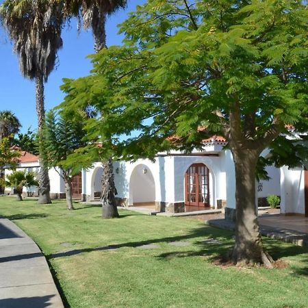 Parque Golf Bungalow San Bartolomé Luaran gambar